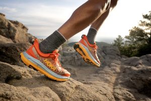 Review tổng quan giày chạy trail Hoka Mafate Speed 4
